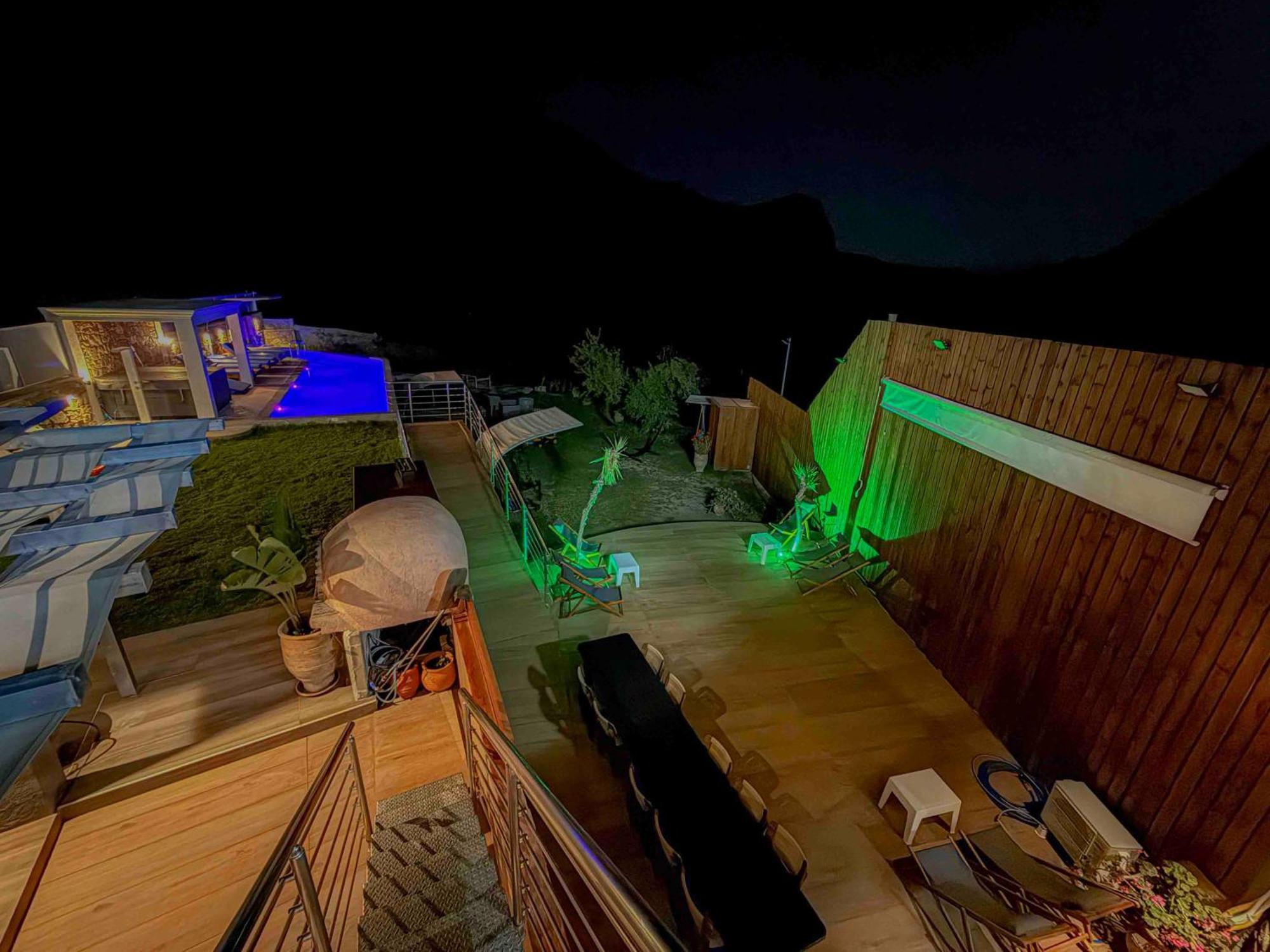 Heated Private Ozone Salt Pool, Jacuzzi, Cinema Inside & Outside, Ping Pong, Billiard, Ps5, Playground, Giant Chess, Giant Monopoly, Table Football, 3X Surround Sound - Villa Rokka Luxe Kíssamos Exterior foto